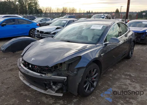2020 Tesla Model 3 Performance Dual Motor All-Wheel Drive z USA, uszkodzony, nr VIN 5YJ3E1ECXLF603387